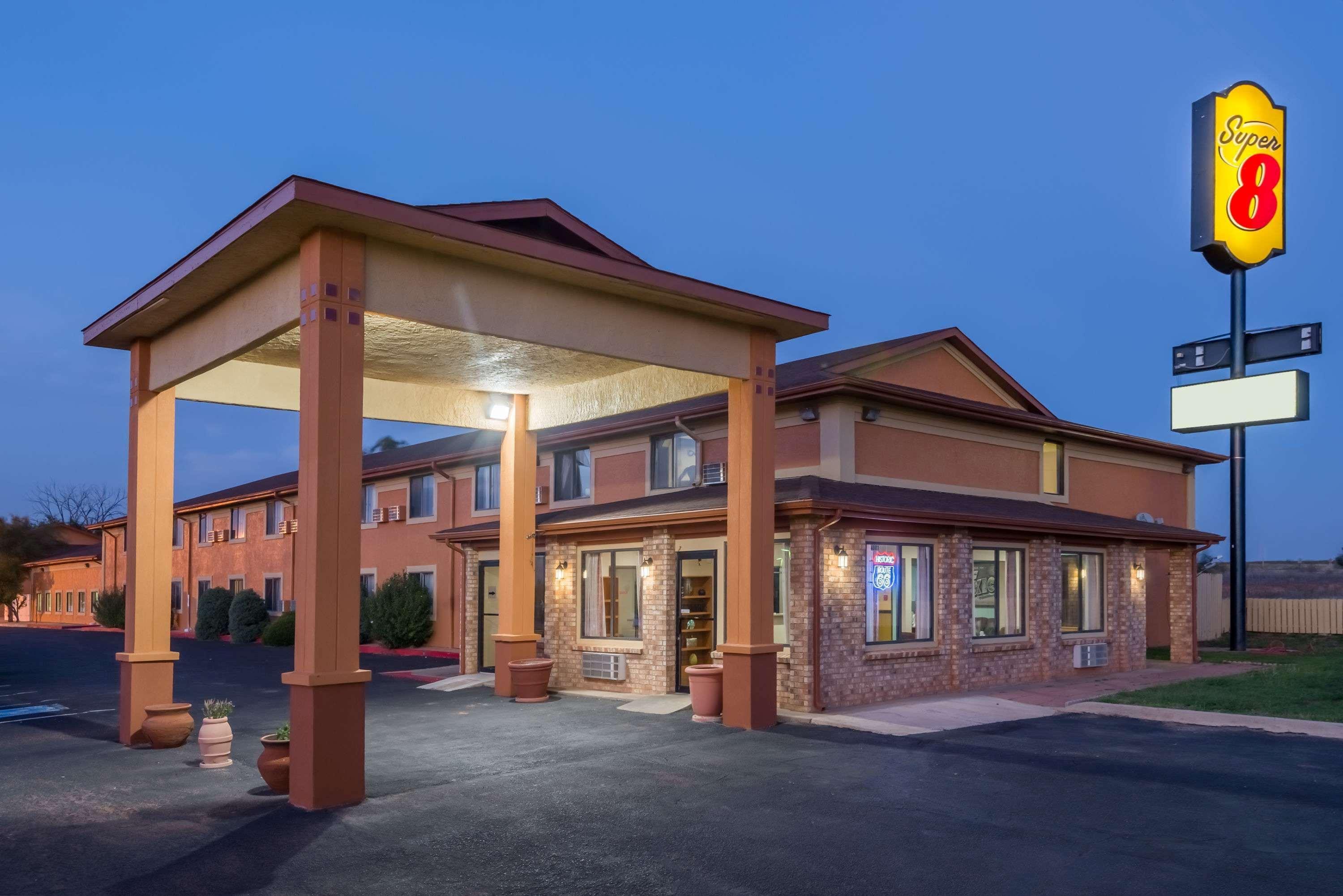Super 8 By Wyndham Tucumcari Hotell Eksteriør bilde